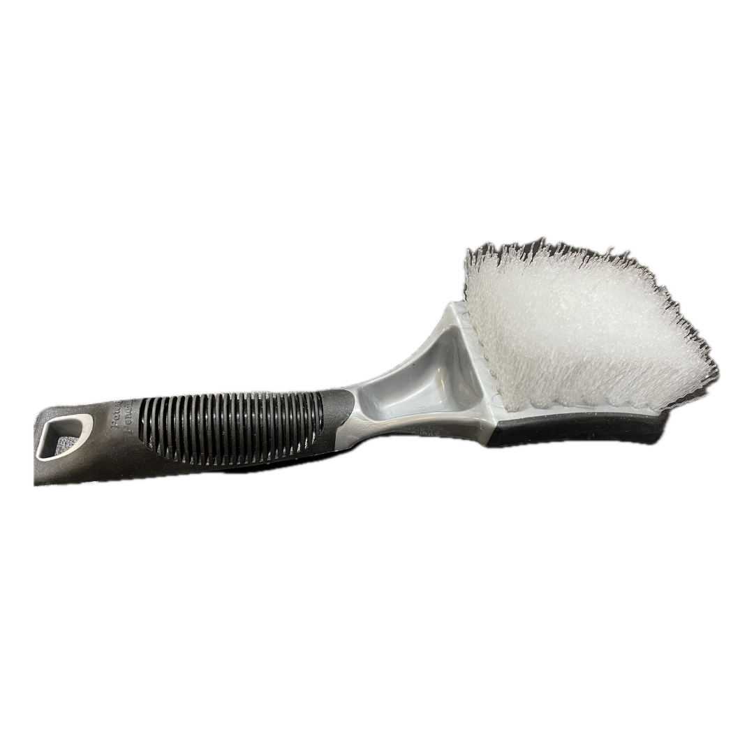 White Wall Brush w/ White Nylon Bristles and Soft Grip