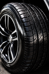 Car Candy "007" Slingless High Gloss Tire Shine- Quart